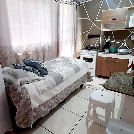 Kitnet K1 Em Torres-Rs - Na Mais Bela Praia Gaucha - Cozinha - Banheiro - Ar Condicionado - Smart Tv 32' - Wi-Fi - Anfitria Superhost No Bnb Exteriör bild