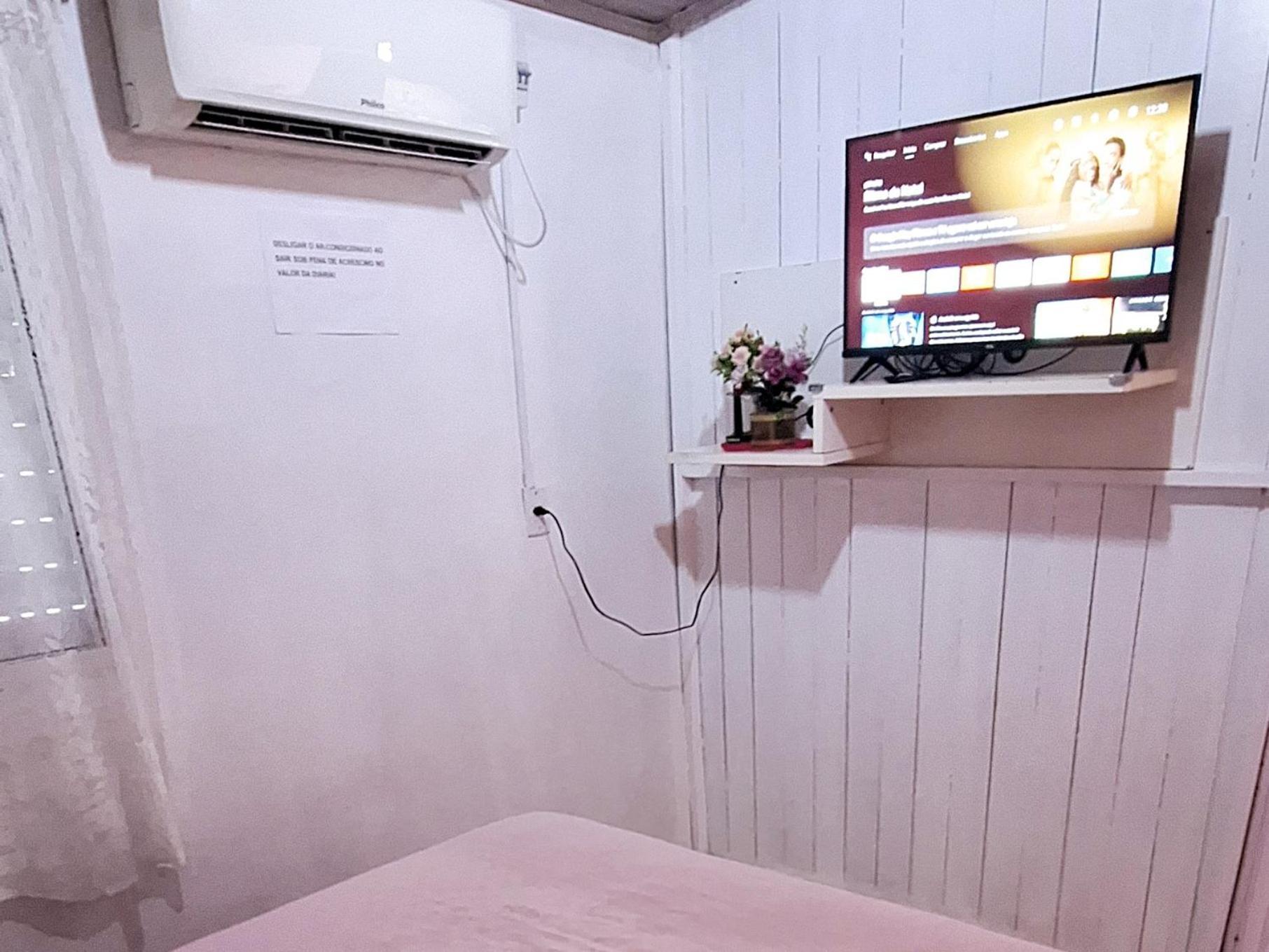 Kitnet K1 Em Torres-Rs - Na Mais Bela Praia Gaucha - Cozinha - Banheiro - Ar Condicionado - Smart Tv 32' - Wi-Fi - Anfitria Superhost No Bnb Exteriör bild
